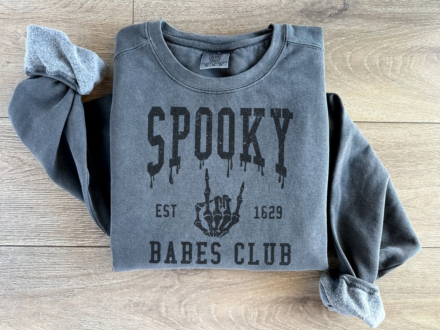 Vintage Spooky Babes Club Sweatshirt - Up2ournecksinfabric