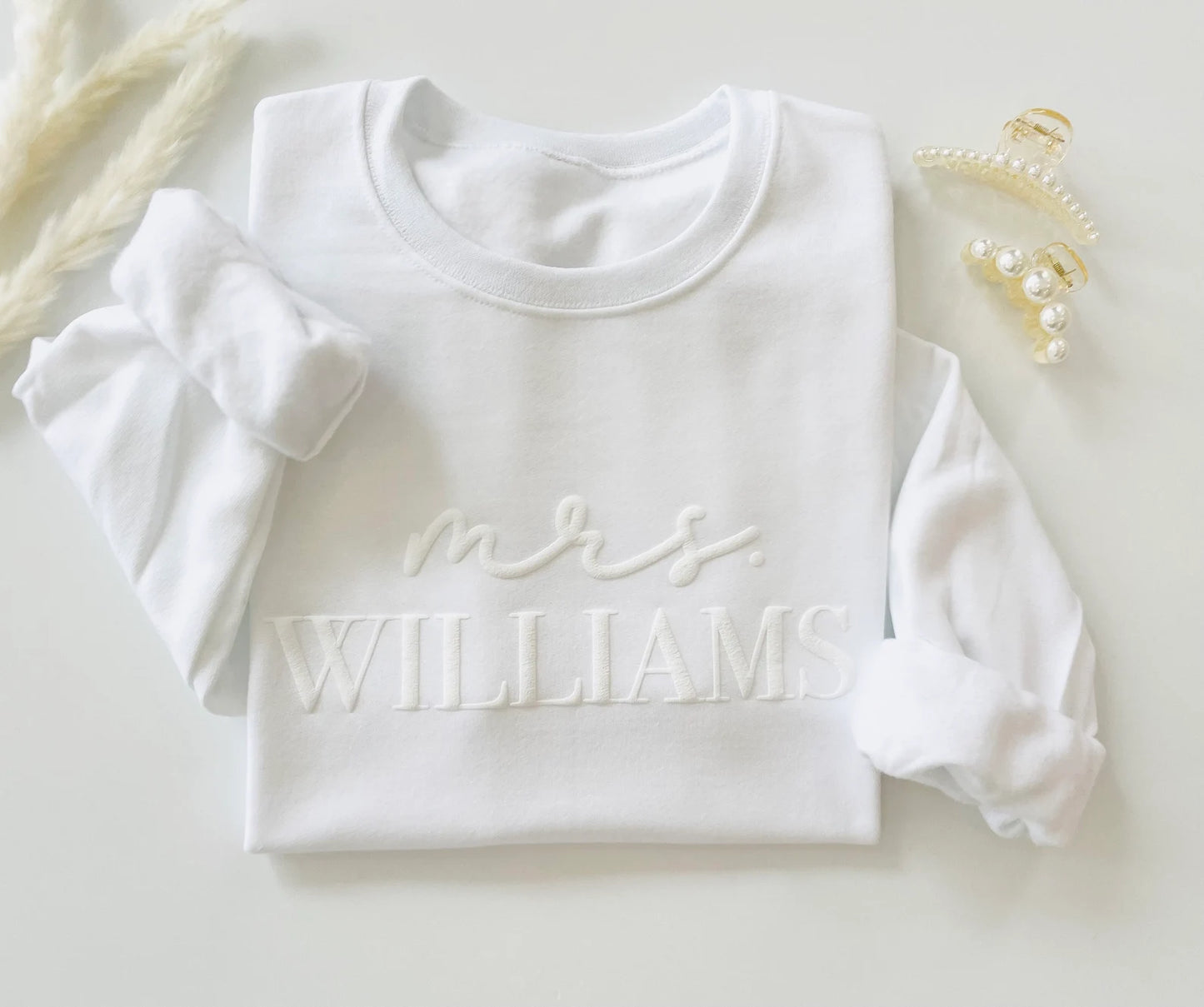 Customized Wifey Sweatsuit - Up2ournecksinfabric