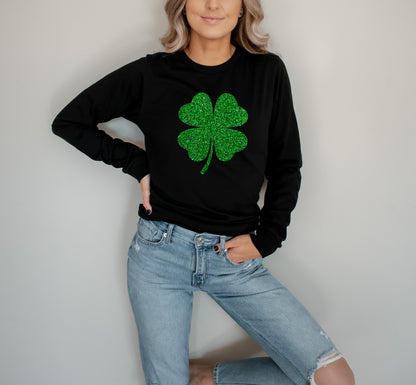 womens st pattys day shirt, glitter shamrock tee, st pattys day shirt, womens st patricks day shirt, irish womens shirt, shamrock shirt - Up2ournecksinfabric