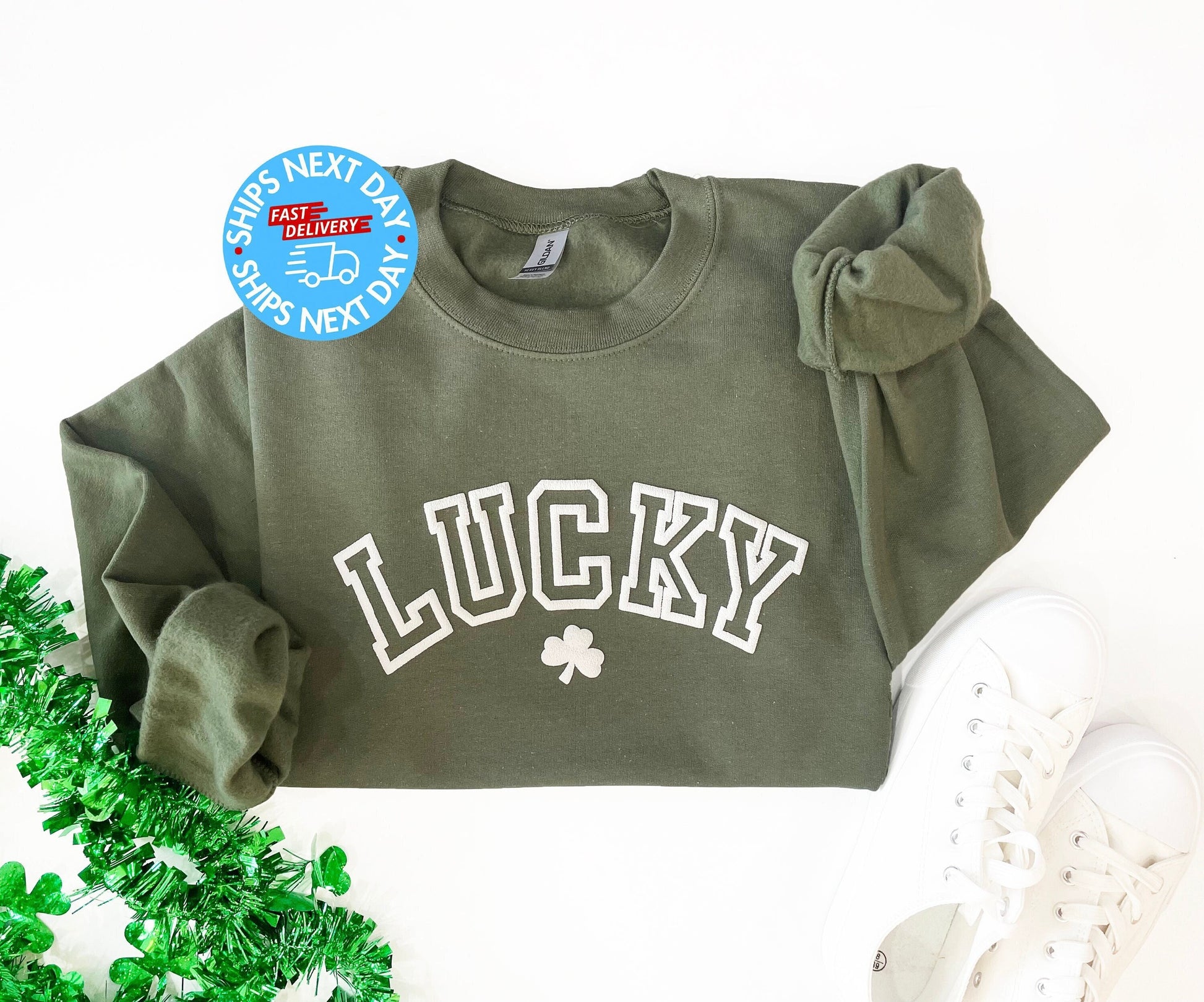 Womens St. Patricks Day Sweatshirt, Lucky Sweatshirt, Irish Sweatshirt, Clover Sweatshirt, Four Leaf Clover Shirt, Womens Lucky Sweatshirt