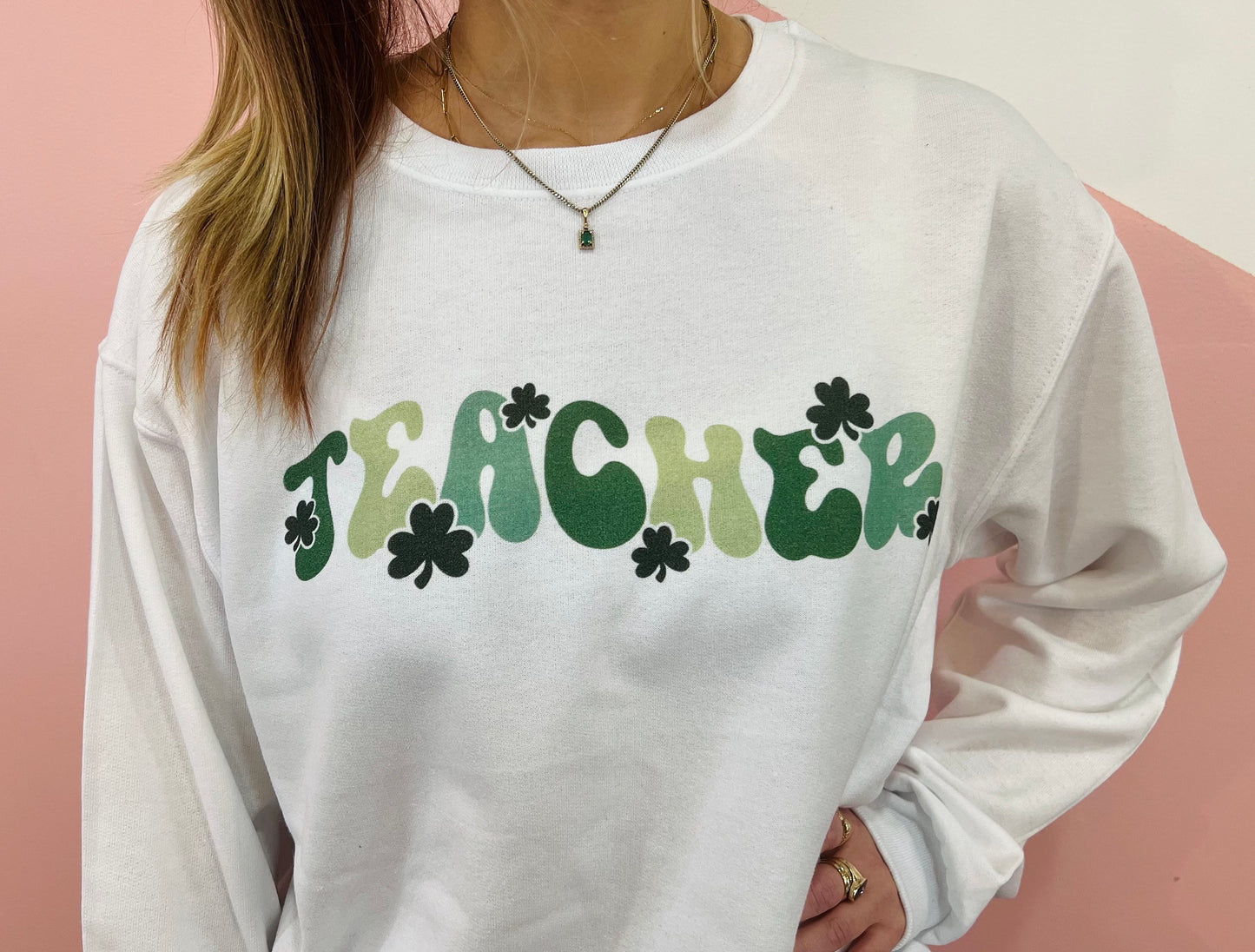 Retro St Patricks day teacher sweatshirt, St Pattys teacher crewneck, Irish teacher gift, Groovy teacher shamrock top, Teacher appreciation