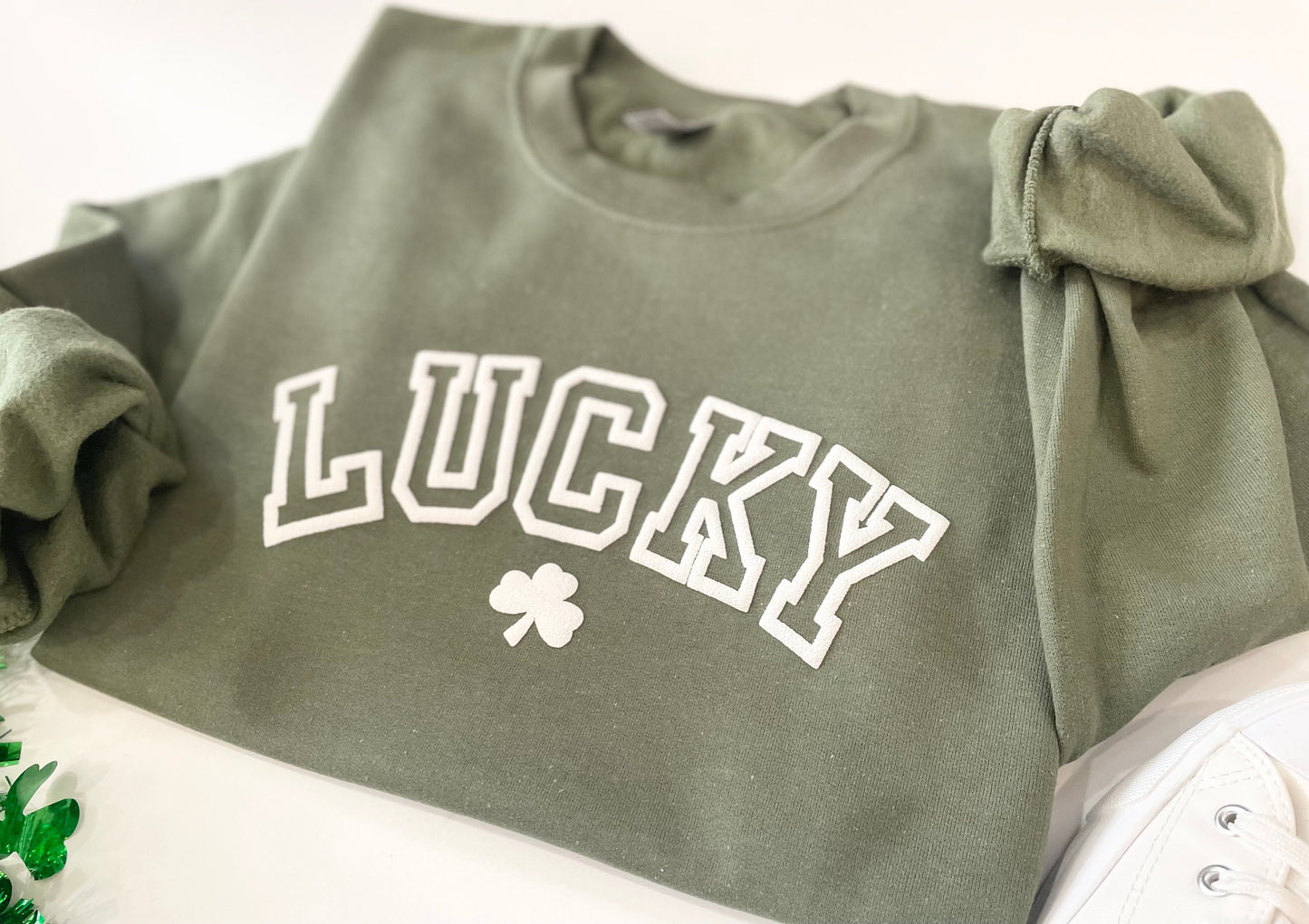 Womens St. Patricks Day Sweatshirt, Lucky Sweatshirt, Irish Sweatshirt, Clover Sweatshirt, Four Leaf Clover Shirt, Womens Lucky Sweatshirt