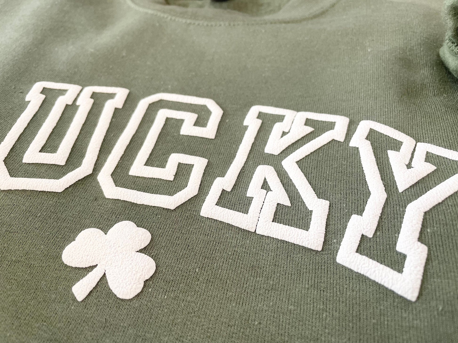 Womens St. Patricks Day Sweatshirt, Lucky Sweatshirt, Irish Sweatshirt, Clover Sweatshirt, Four Leaf Clover Shirt, Womens Lucky Sweatshirt