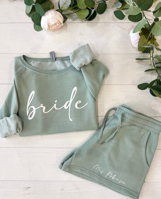 Bride to be outfit, Matching Bride sweatsuit, Bride sweatshirt, Honeymoon set, Custom bridal shorts, Bridal shower gift, Bridal gift set