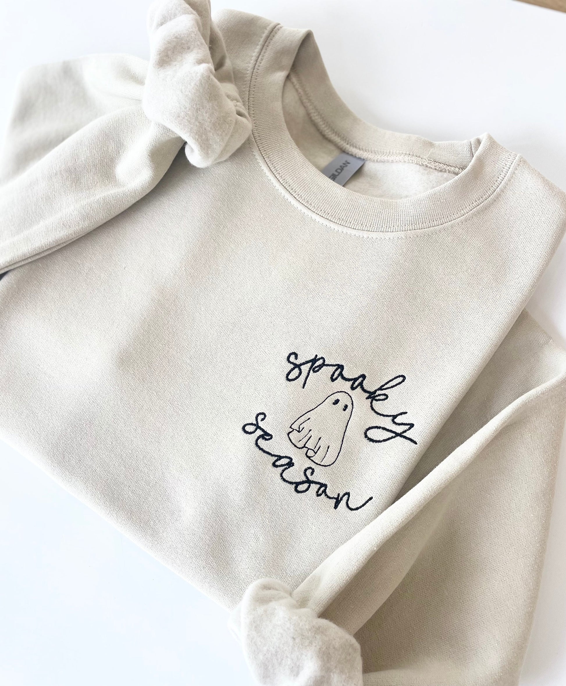 Halloween Embroidered Sweatshirt, Halloween Sweatshirt, Embroidered Halloween Sweatshirt, Ghost Sweatshirt, Womens Halloween Crewneck