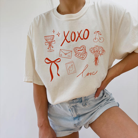 Women's Valentines Day Shirt, Xoxo Tee, Valentine's Day Outfit, Comfort Colors, Gift For Her