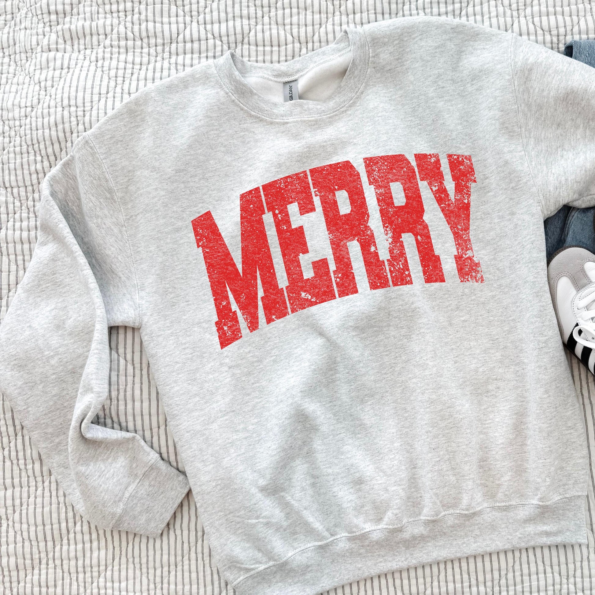 Womens Christmas Sweatshirt, Merry Sweater, Christmas Crewneck, Retro Christmas, Winter Sweatshirt
