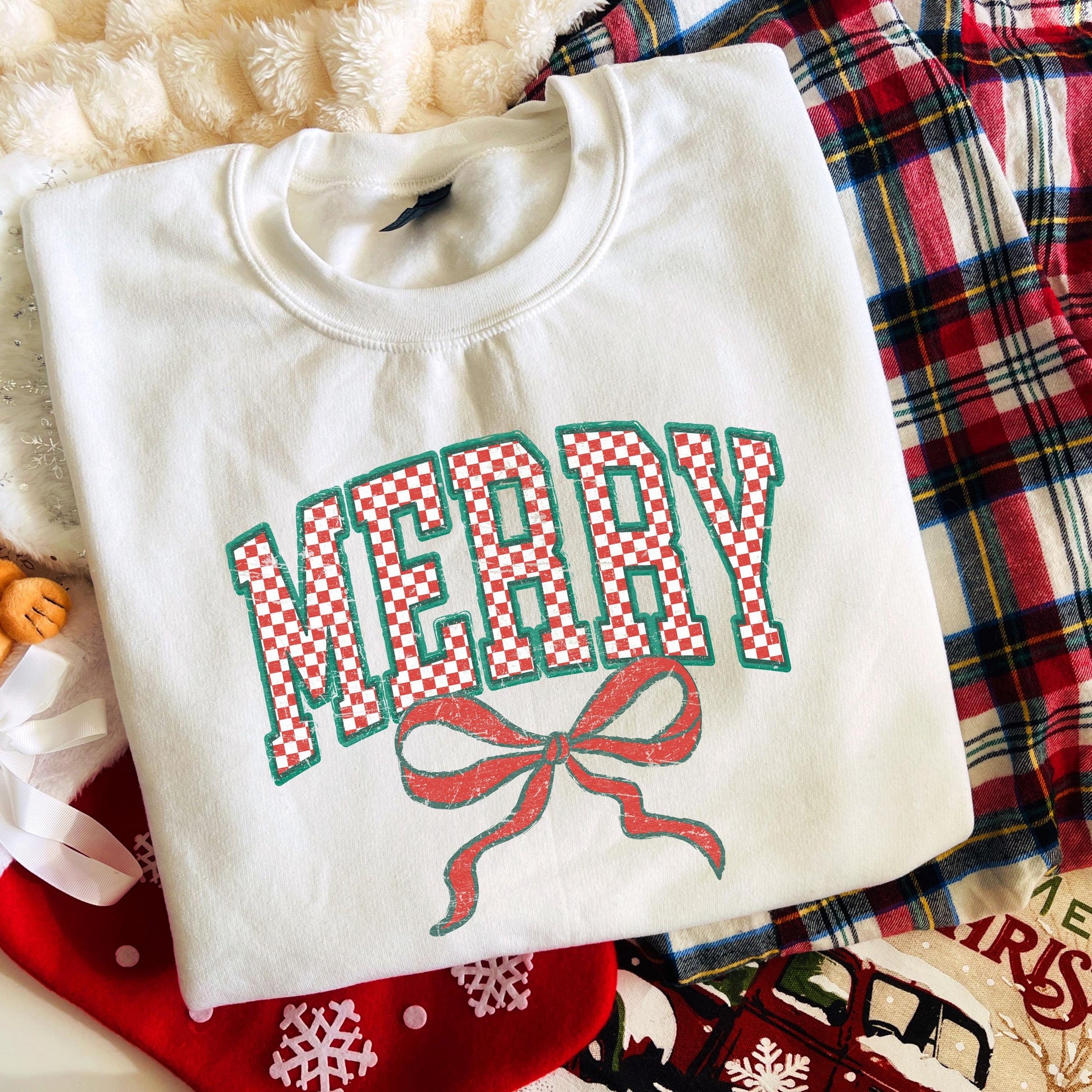 Women's Christmas Sweatshirt, Merry Christmas Sweater, Plaid Christmas Sweatshirt, Christmas Crewneck, Retro Christmas, Winter Sweatshirt