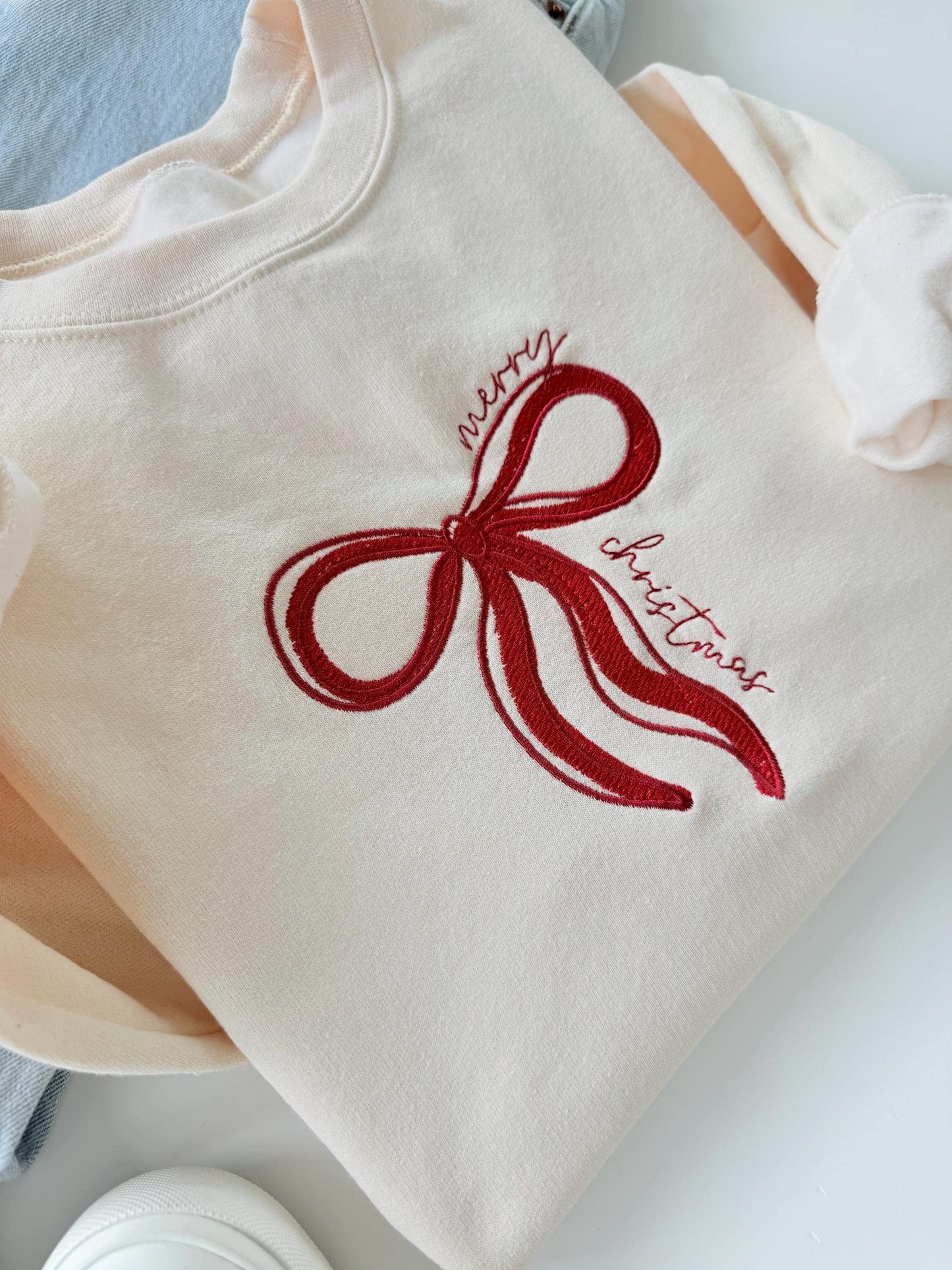 Merry Christmas Embroidered Sweatshirt, Christmas Sweatshirt, Christmas Sweatshirt for Women, Christmas Embroidery Sweatshirt