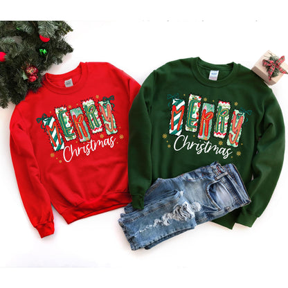 Merry Christmas shirt, Christmas sweatshirt, Women's Holiday Sweatshirt, Christmas Outfit, Sweatshirt for Holiday party, Festive Outfit
