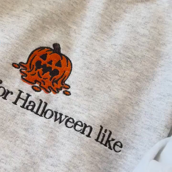 Women's Embroidered Halloween Sweatshirt Vintage Pumpkin Crewneck Jack-O’-Lantern Crewneck Fall Clothes Spooky Season