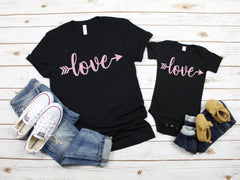 Valentine's shirt - Xoxo shirt- Mommy and me outfit  - Mom and daughter shirt - love shirt for mom and daughter - Cute matching shirts-