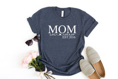 Proud Mom t-shirt, Personalized Gift for Mom, Mothers day gift from children, Birthday gift for mom, Custom t-shirt for mom,