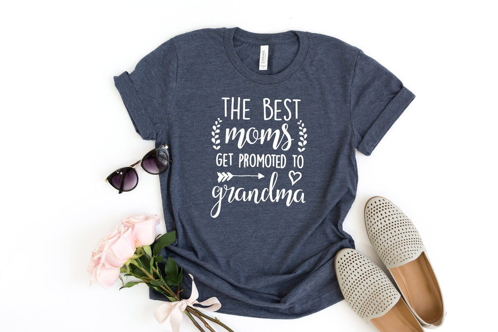 Mothers day gift, Best grandma shirt, Promoted to grandma, Gift for grandma, Gift for mom, Birthday gift, Mom shirt, Grandma shirt,